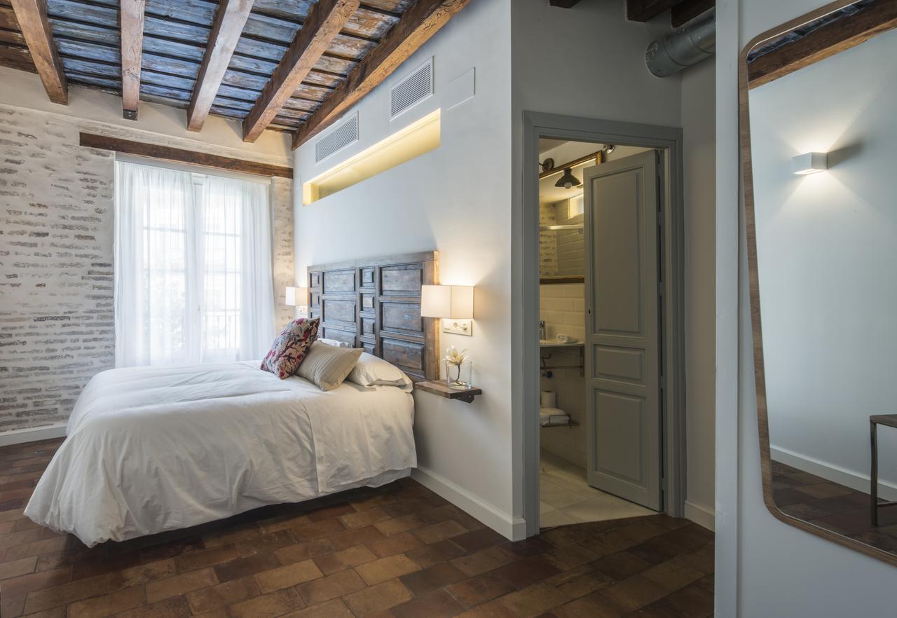 Santa Maria Apartments Севілья Екстер'єр фото