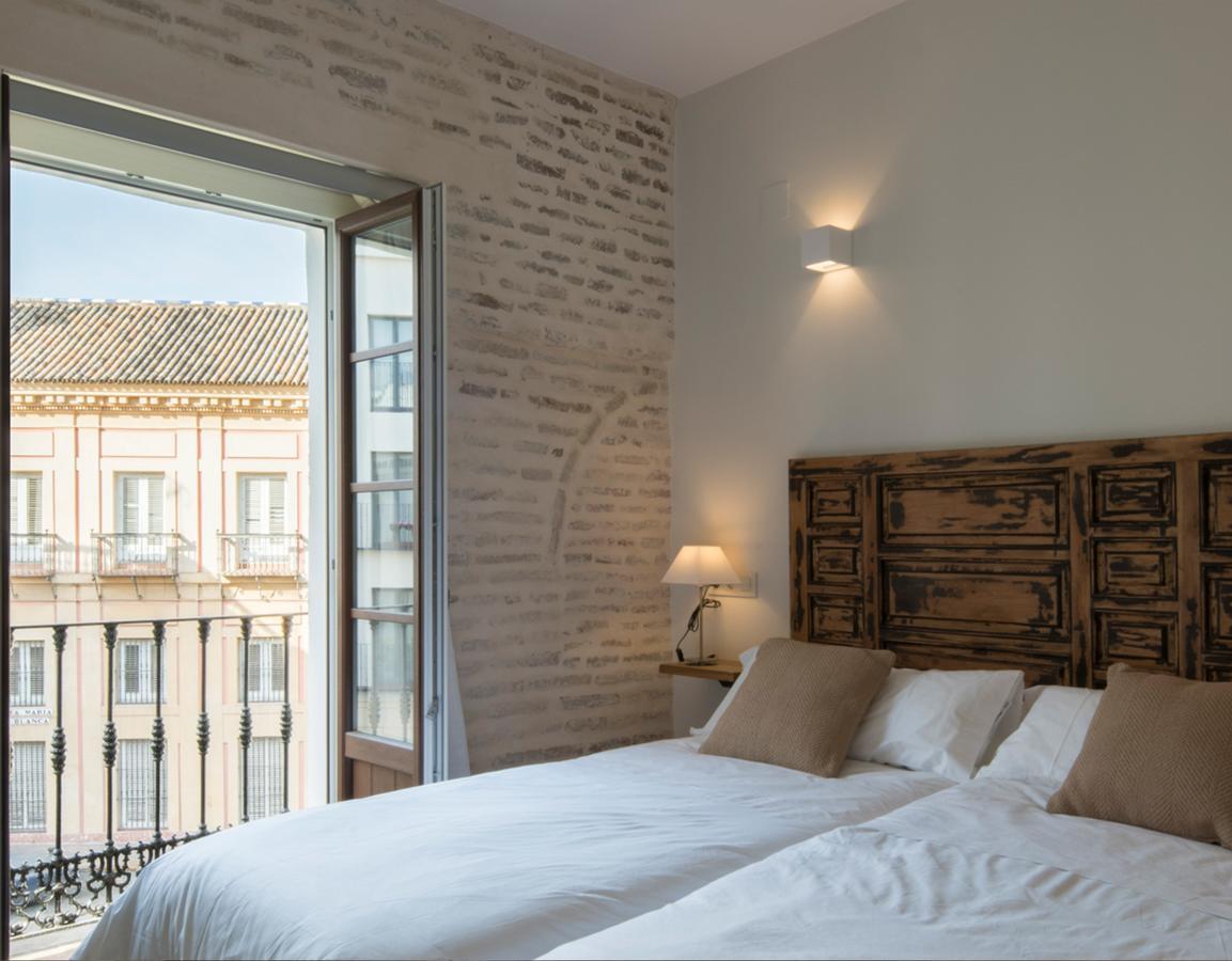 Santa Maria Apartments Севілья Екстер'єр фото